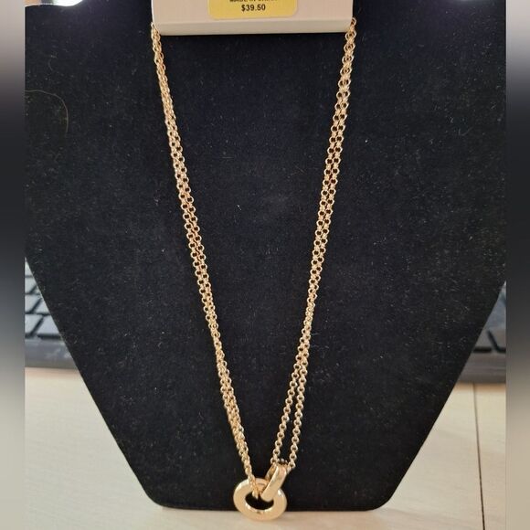 🎁Elegant Gold and Blue Pendant Necklace, ON 34TH - Picture 7 of 7